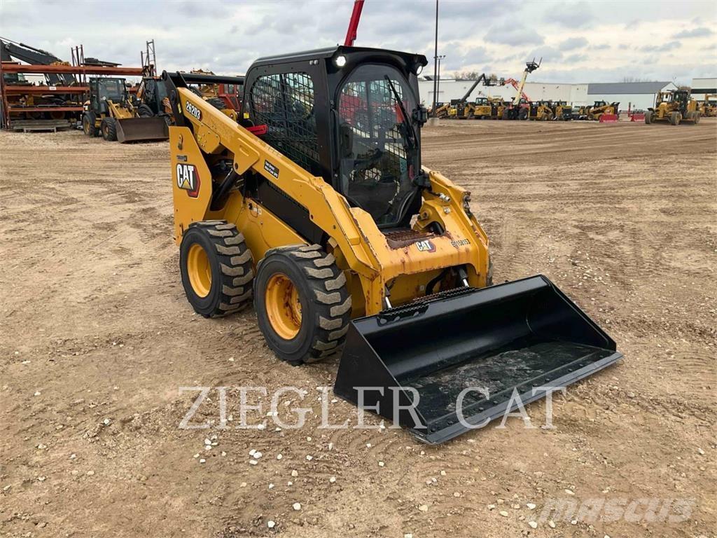 CAT 262D3 Chargeuse compacte