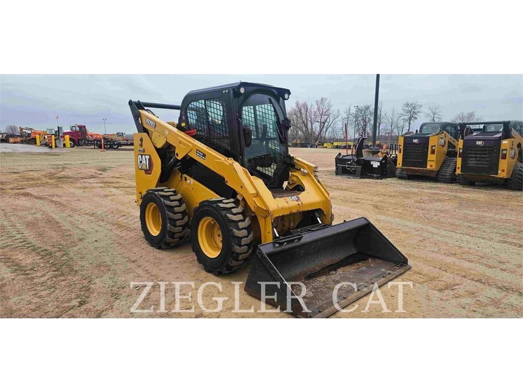 CAT 262D3 Chargeuse compacte