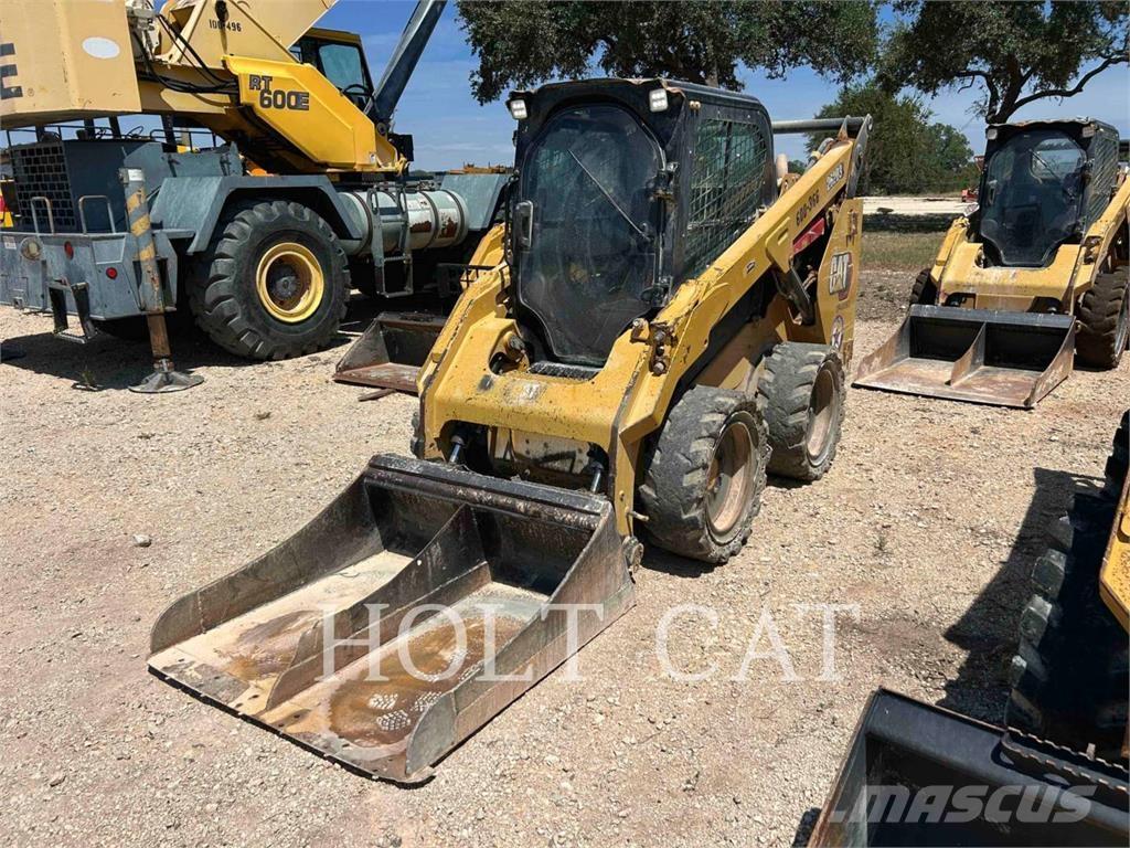 CAT 262D3 Chargeuse compacte