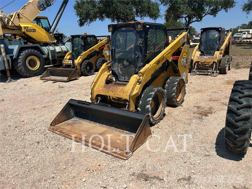 CAT 262D3 Chargeuse compacte