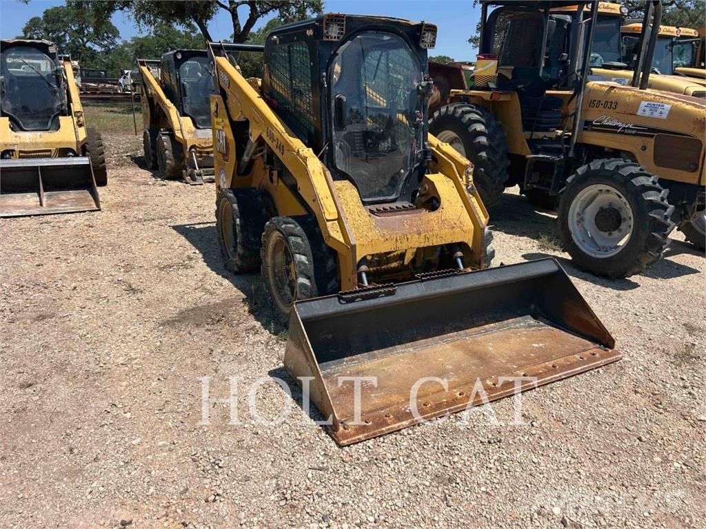CAT 262D3 Chargeuse compacte