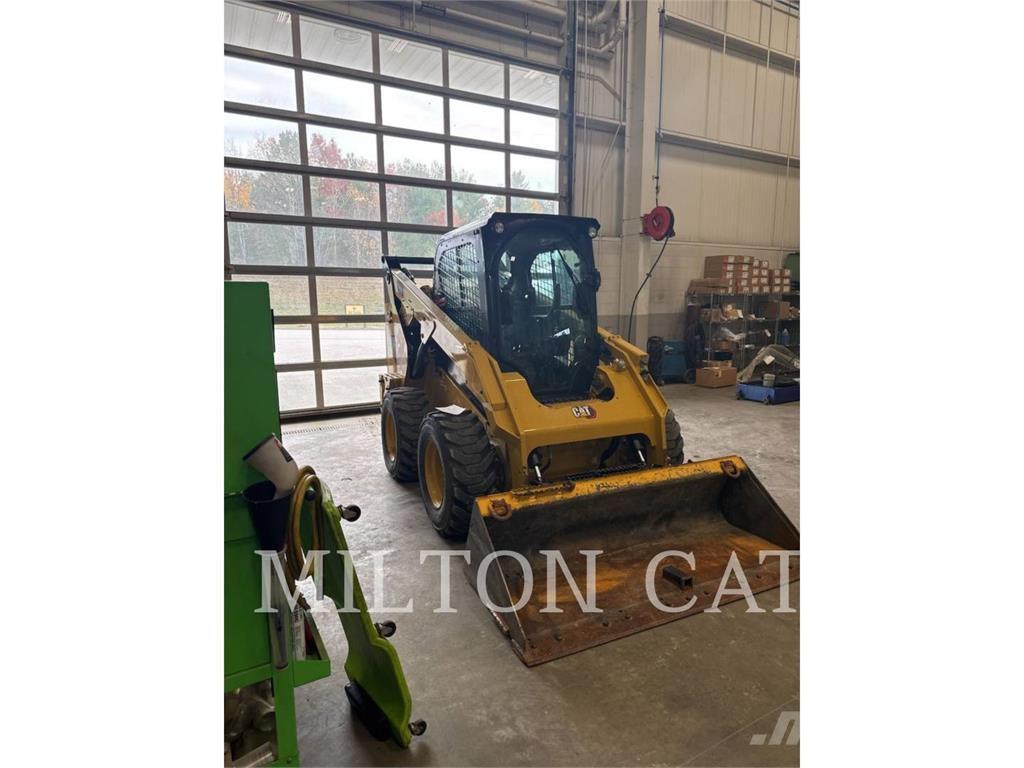 CAT 262D3 Chargeuse compacte