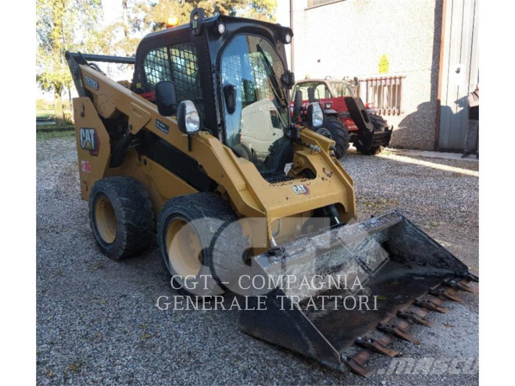 CAT 262D3 Chargeuse compacte