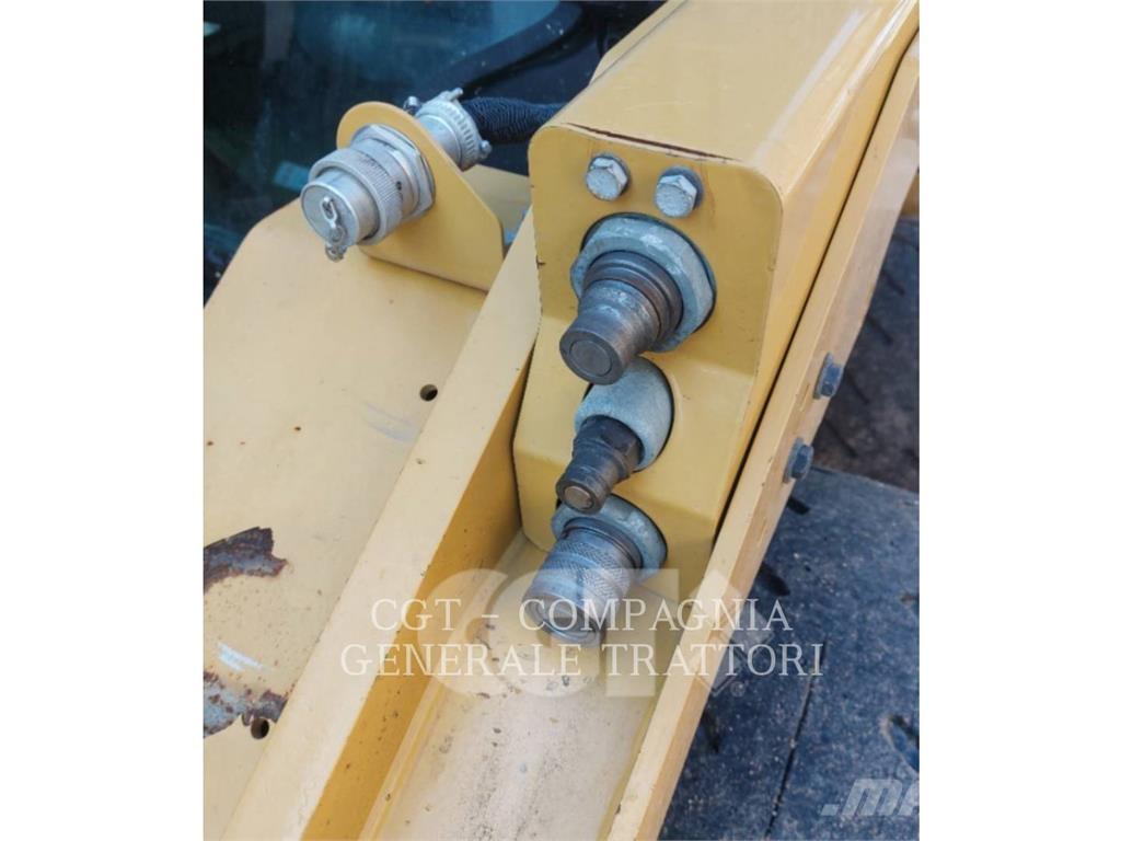 CAT 262D3 Chargeuse compacte