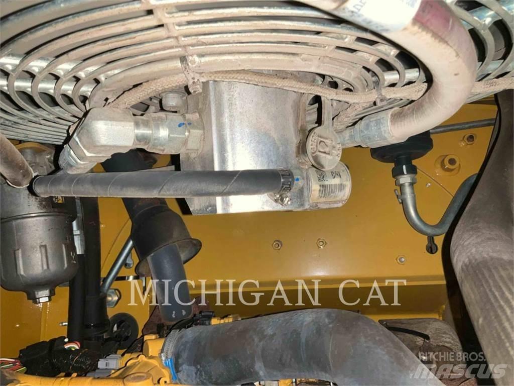 CAT 262D3 A2HQR Chargeuse compacte