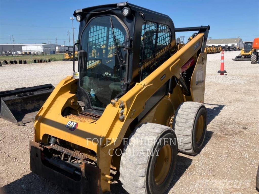 CAT 262D3STD2C Chargeuse compacte