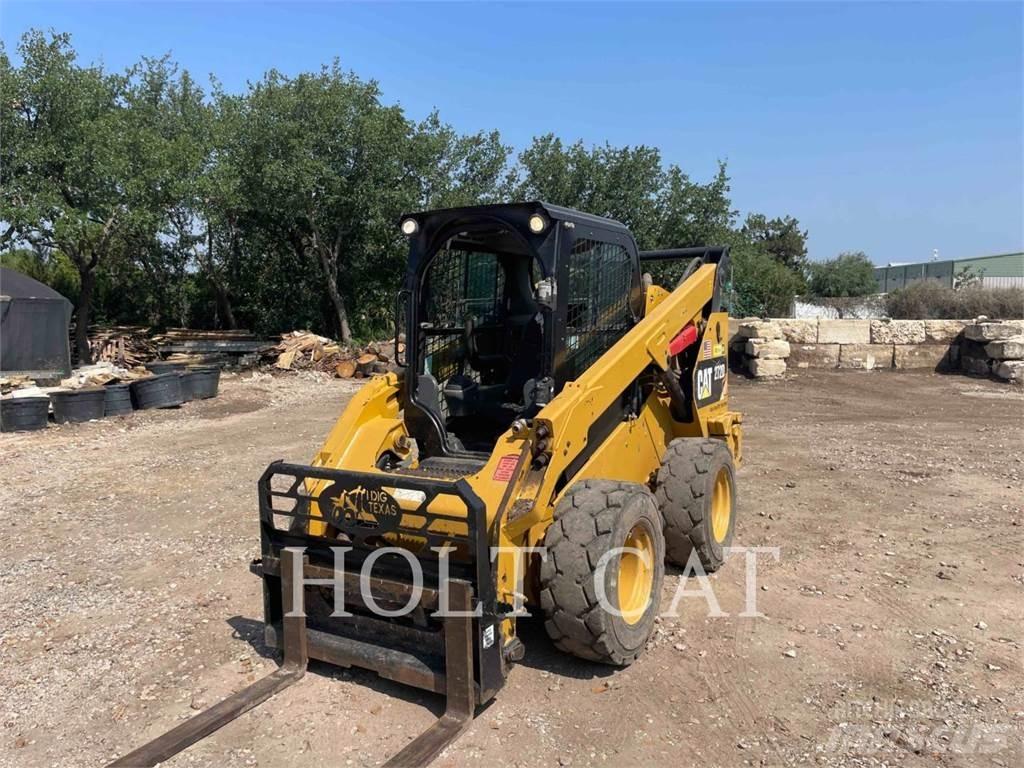CAT 272D Chargeuse compacte