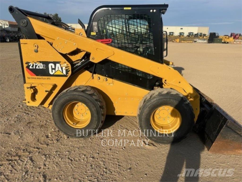 CAT 272D Chargeuse compacte