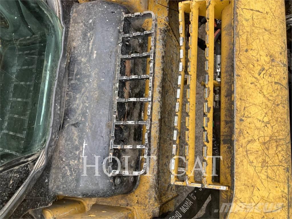 CAT 272D CAB Chargeuse sur pneus