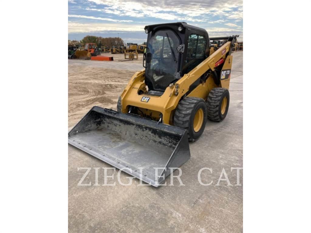 CAT 272D2 Chargeuse compacte