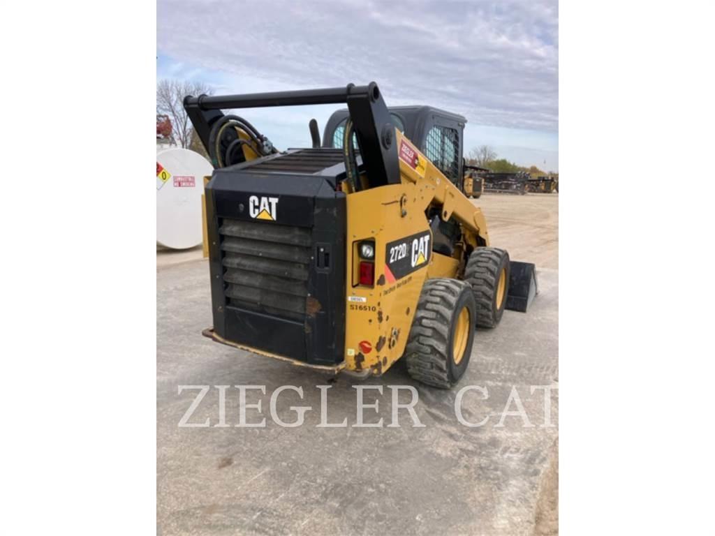 CAT 272D2 Chargeuse compacte