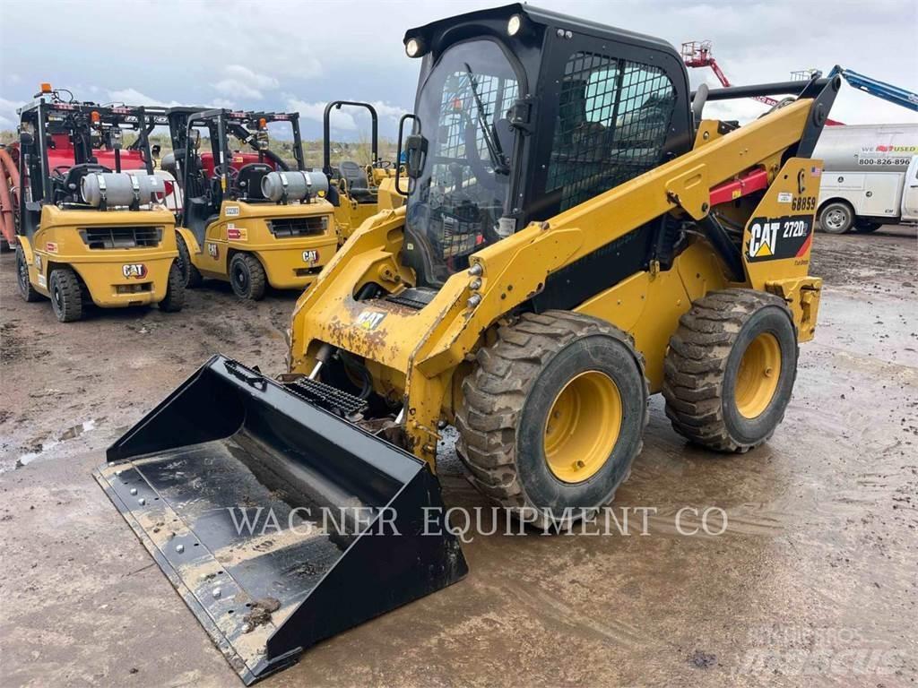 CAT 272D2 Chargeuse compacte