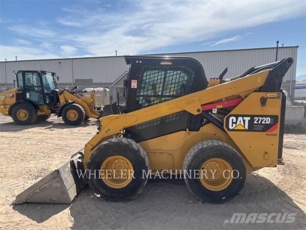 CAT 272D2C3XHP Chargeuse compacte