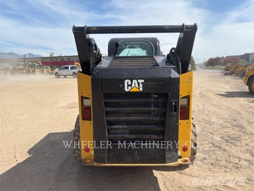 CAT 272D2C3XHP Chargeuse compacte