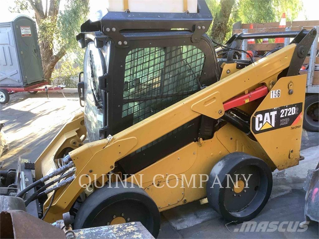 CAT 272D2XHP Chargeuse compacte