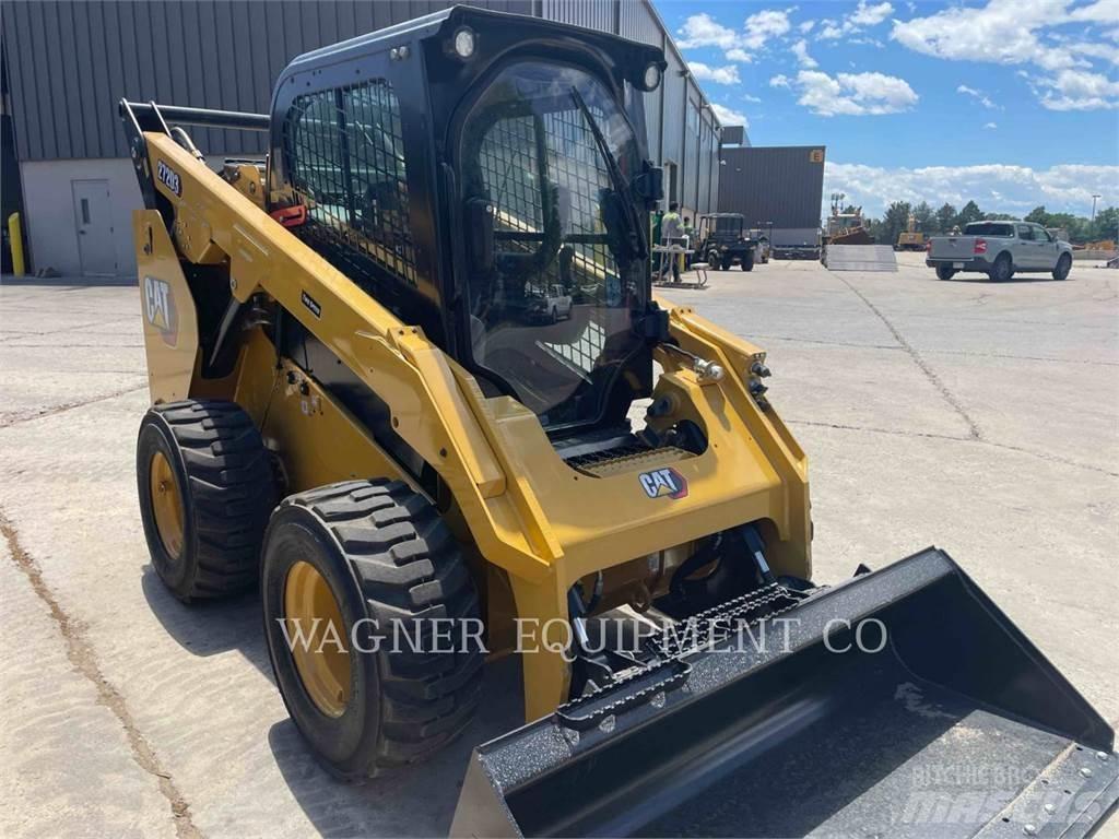 CAT 272D3 Chargeuse compacte