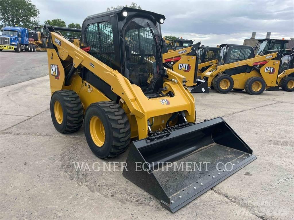 CAT 272D3 Chargeuse compacte