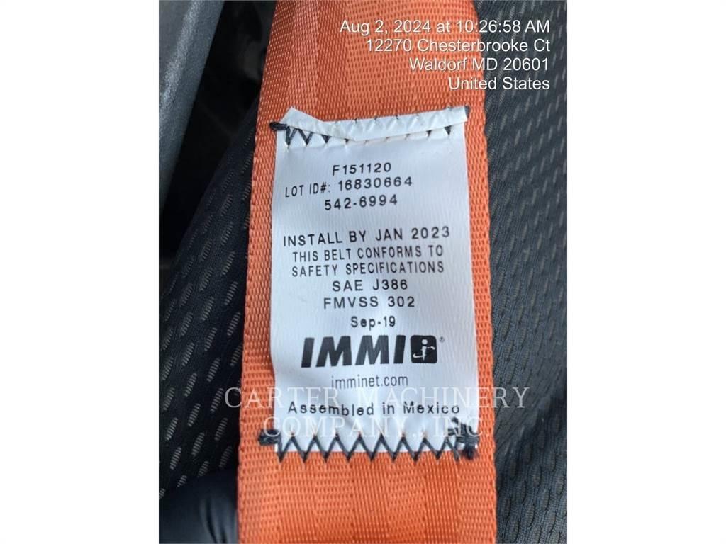 CAT 272D3 Chargeuse compacte