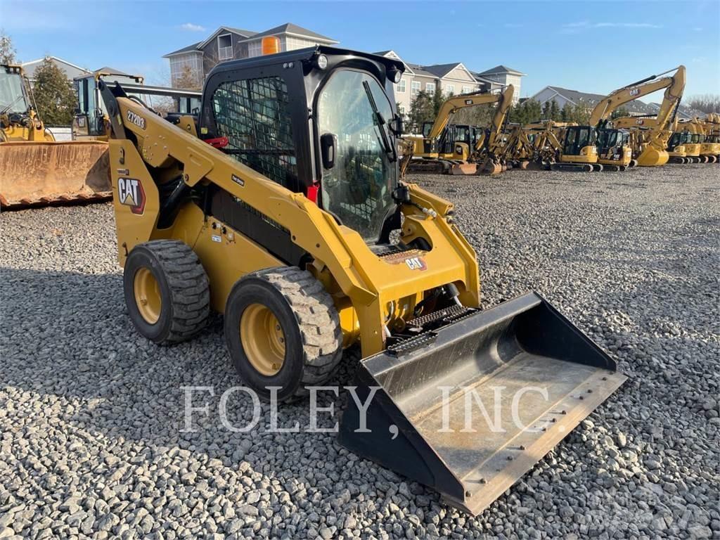 CAT 272D3 Chargeuse compacte