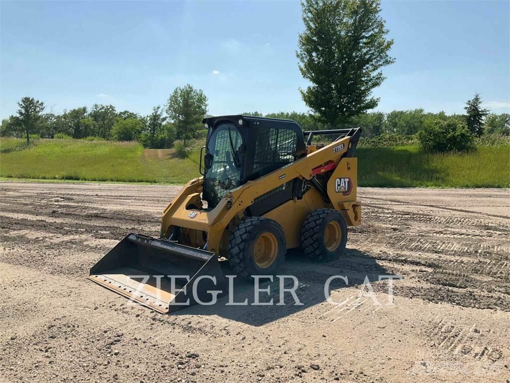 CAT 272D3 Chargeuse compacte