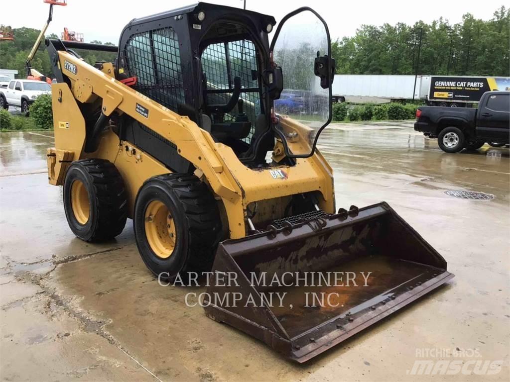 CAT 272D3 Chargeuse compacte