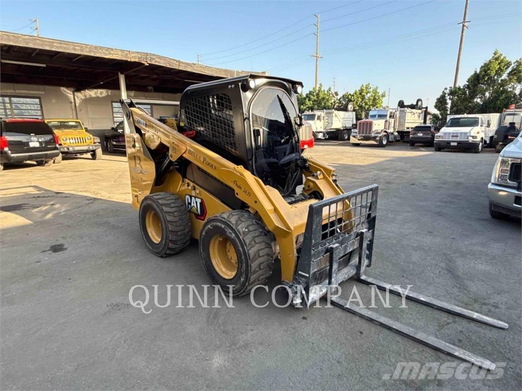 CAT 272D3 Chargeuse compacte