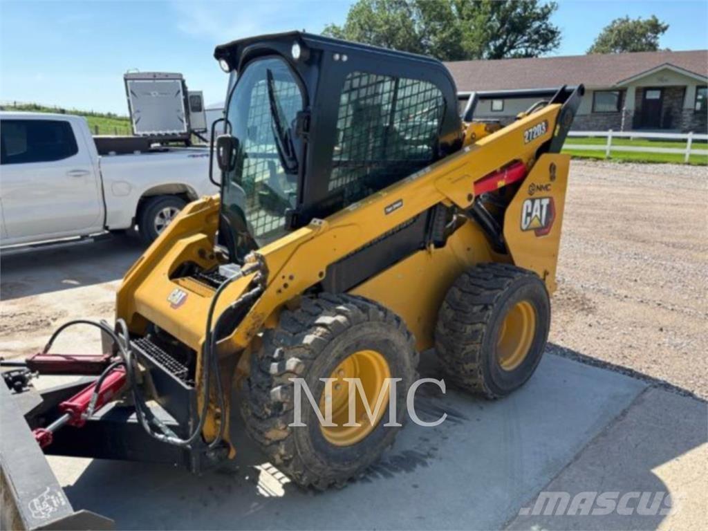 CAT 272D3 Chargeuse compacte