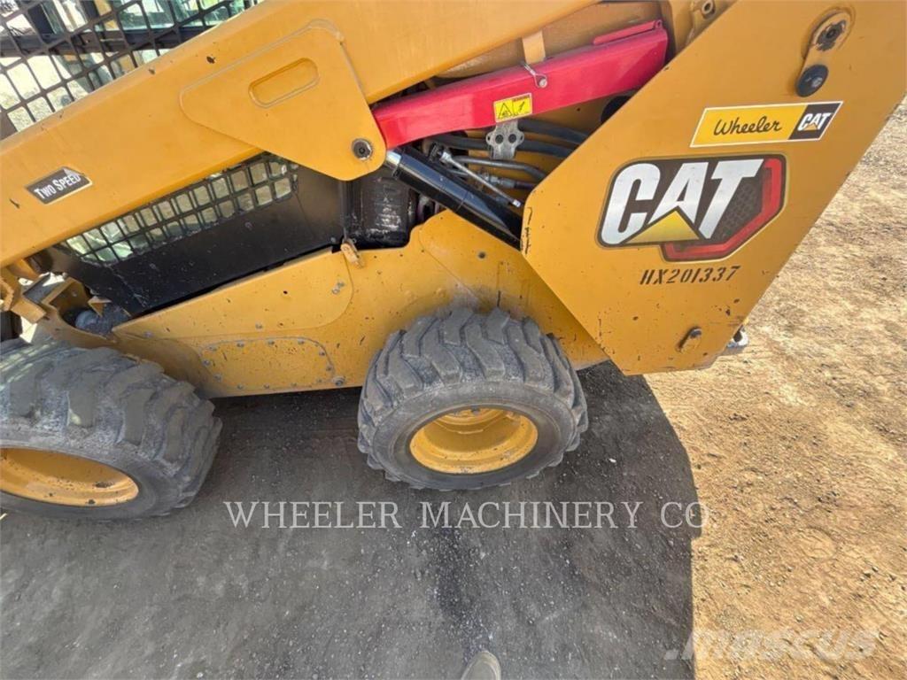 CAT 272D3 C3H2 Chargeuse compacte