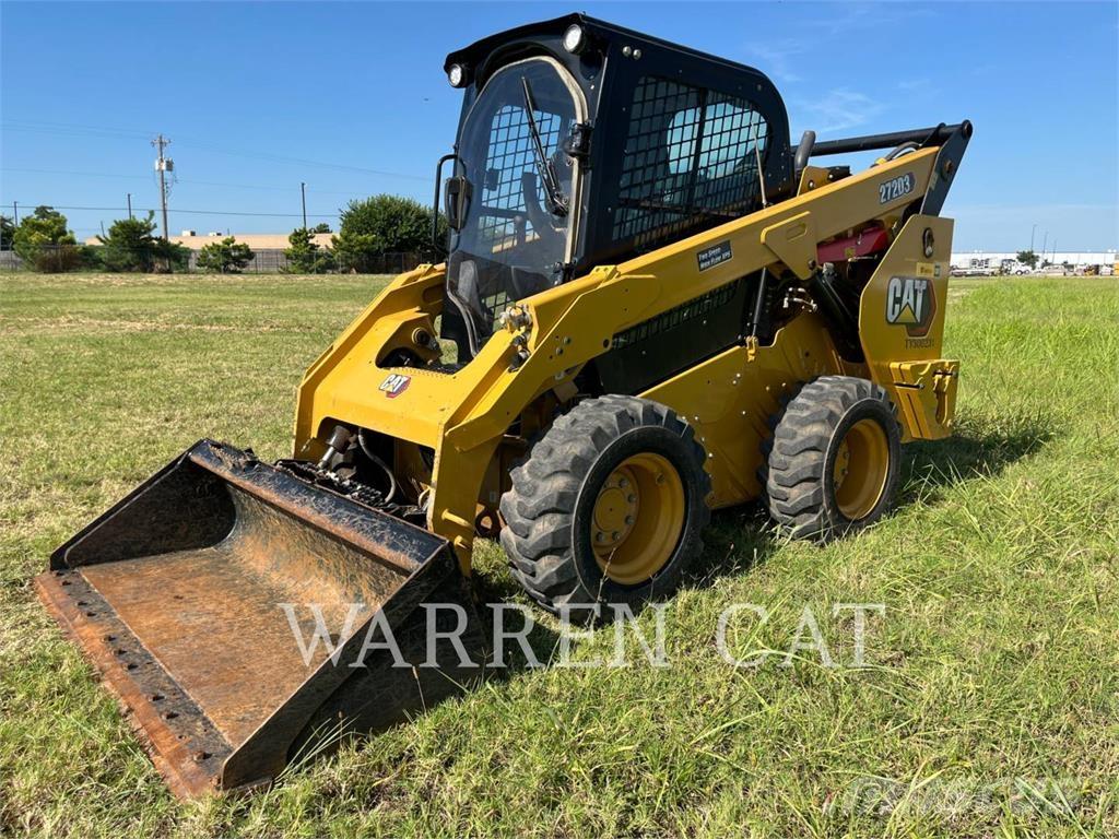CAT 272D3 C3H3 Chargeuse compacte