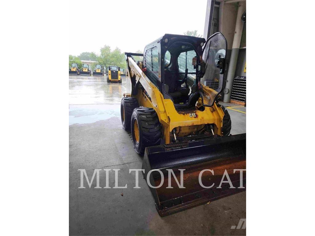 CAT 272D3 XHP Chargeuse compacte