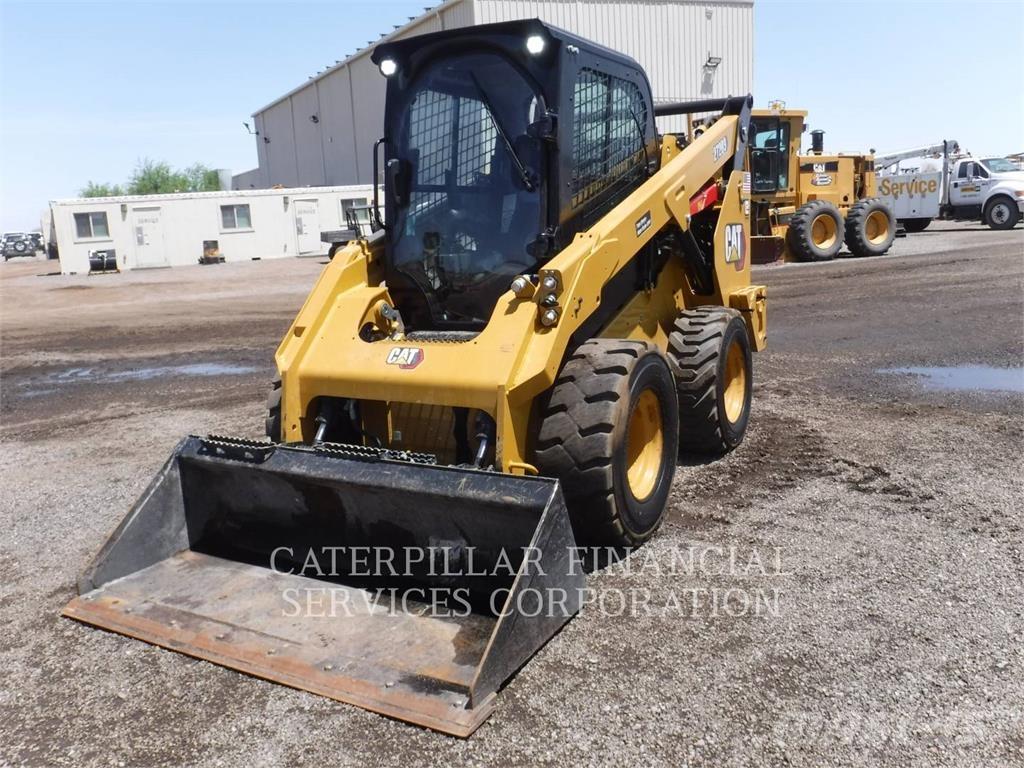 CAT 272D3HF Chargeuse compacte