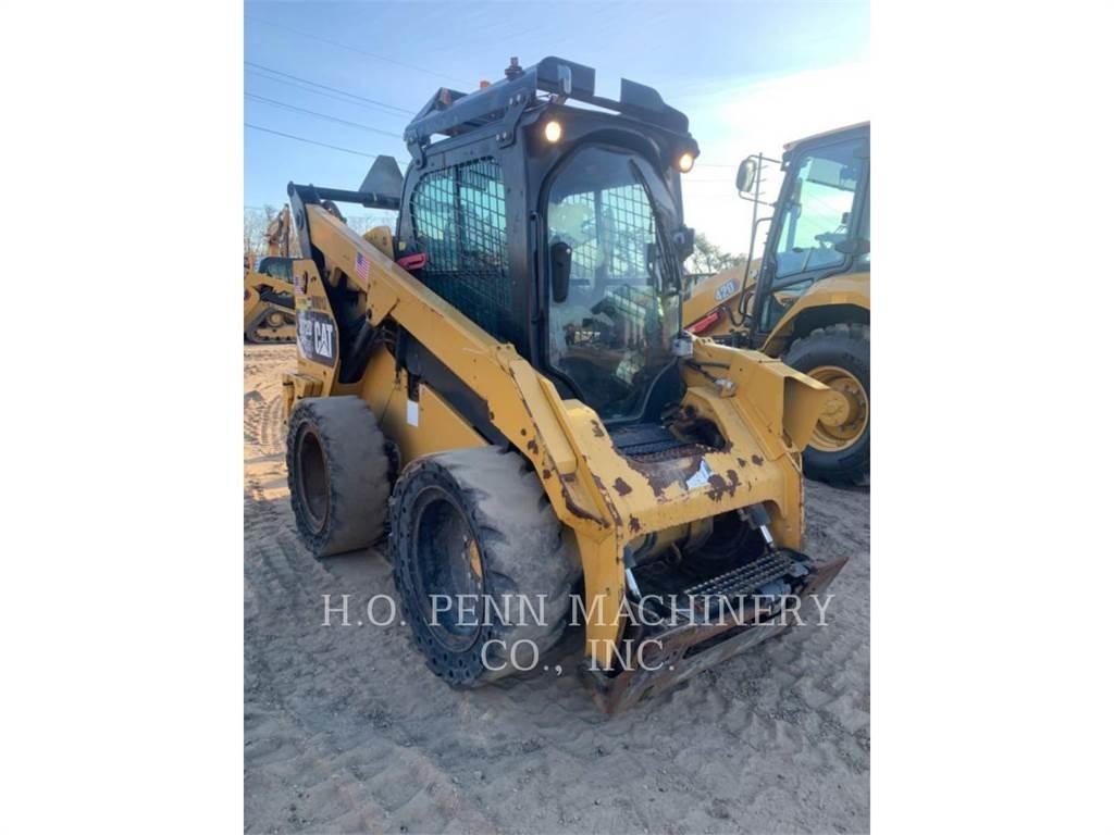 CAT 272DXHP Chargeuse compacte