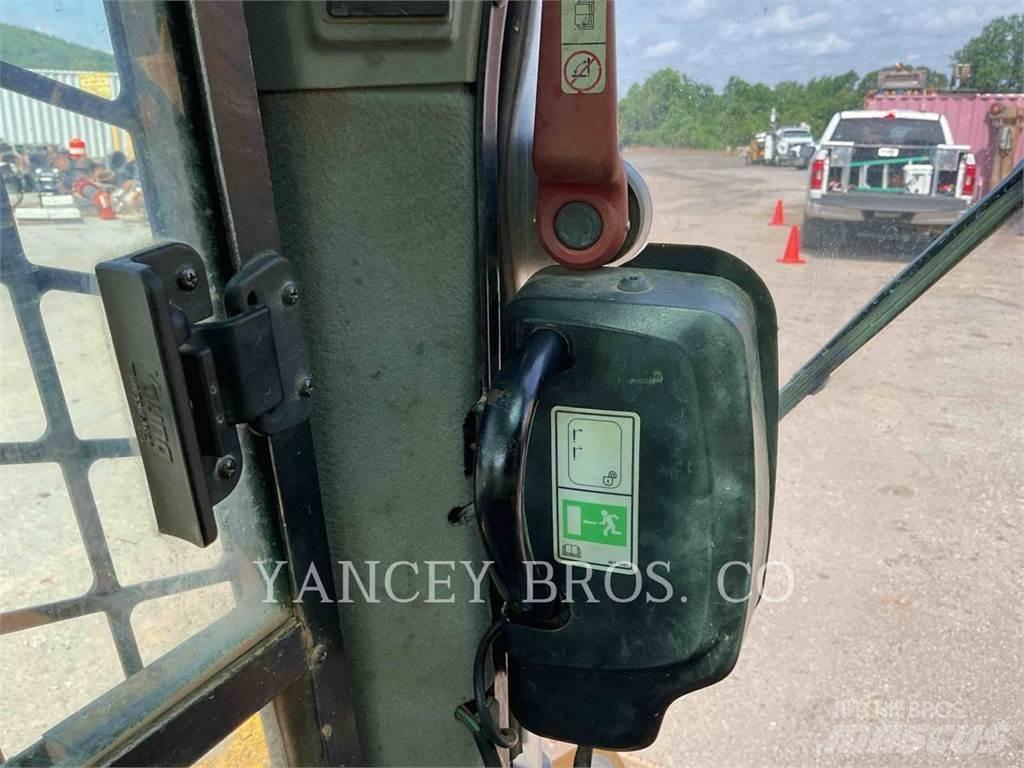 CAT 279D3 HF Chargeuse compacte