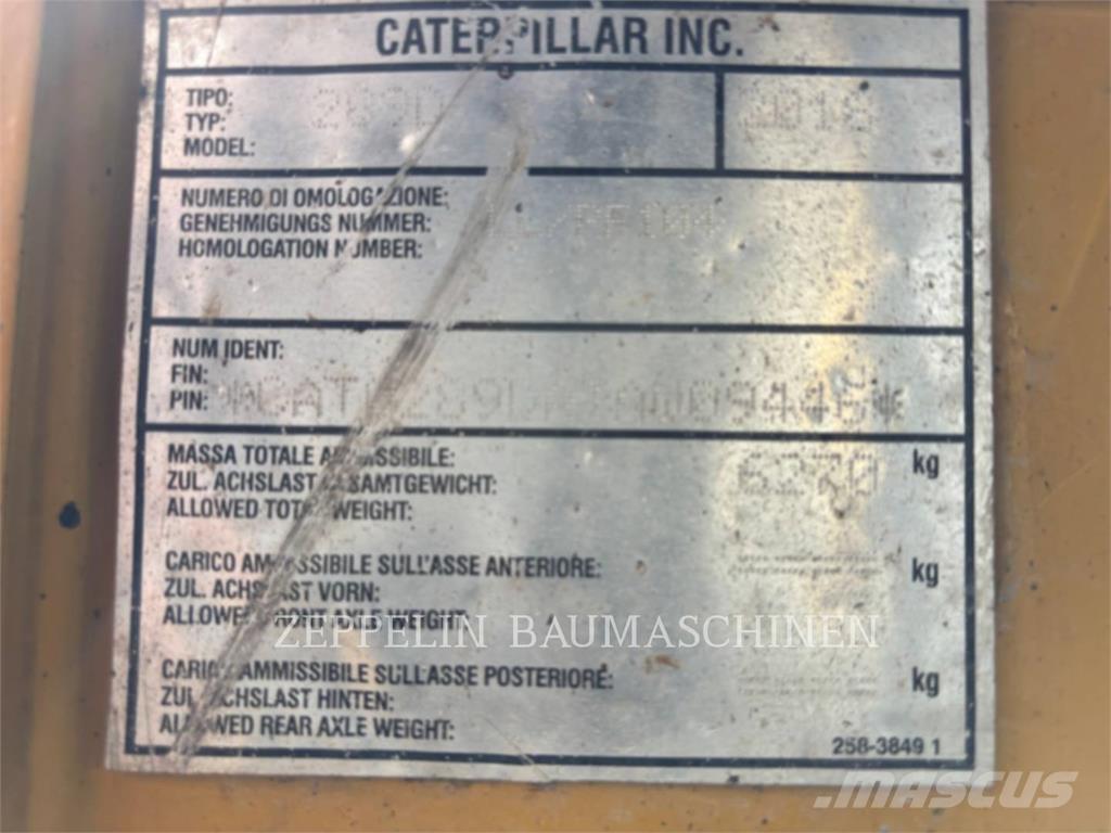 CAT 289D Chargeuse compacte