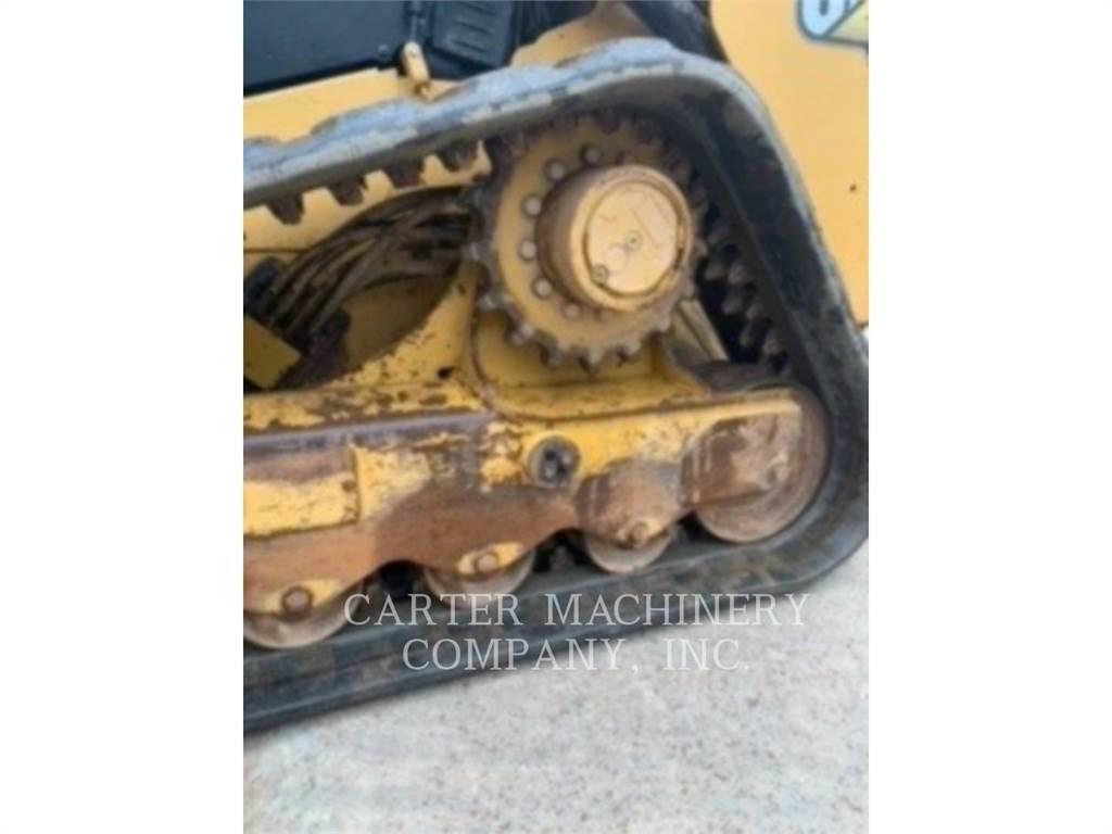 CAT 299D Chargeuse compacte
