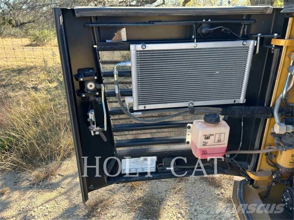 CAT 299D CAB Chargeuse compacte