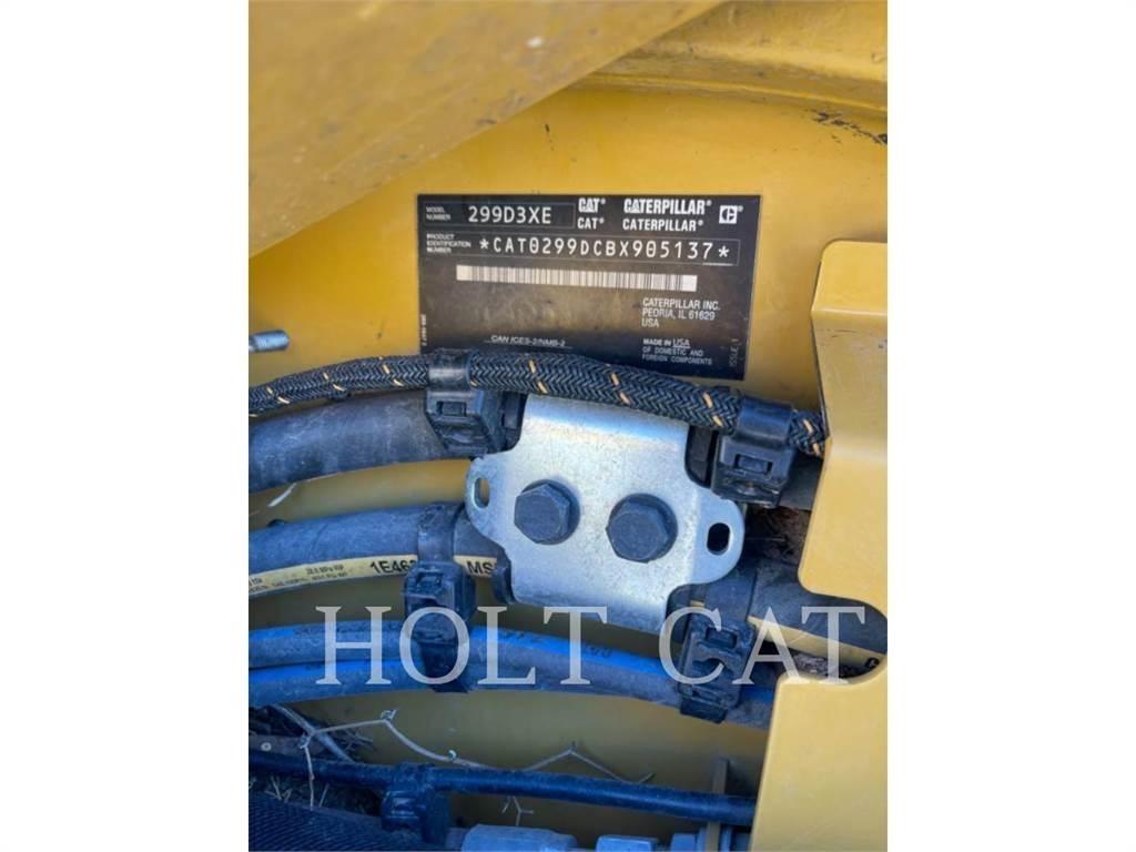 CAT 299D XHP Chargeuse compacte