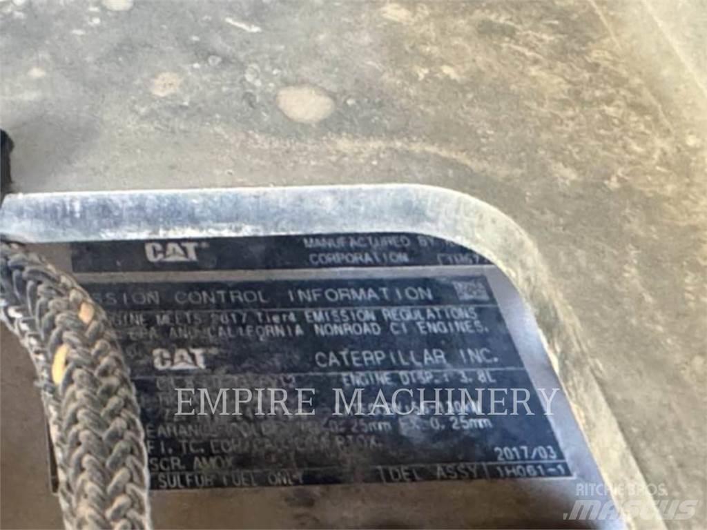 CAT 299D2 Chargeuse compacte
