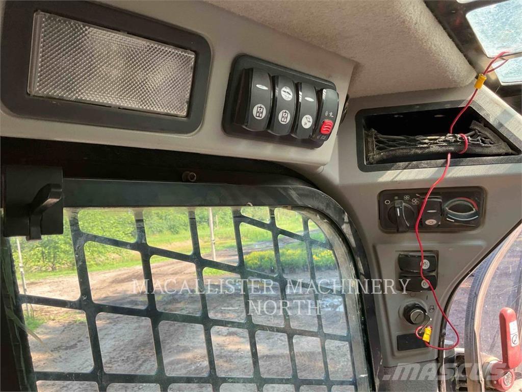 CAT 299D2 AHQ Chargeuse compacte