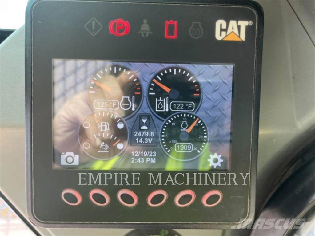 CAT 299D2 CA Chargeuse compacte