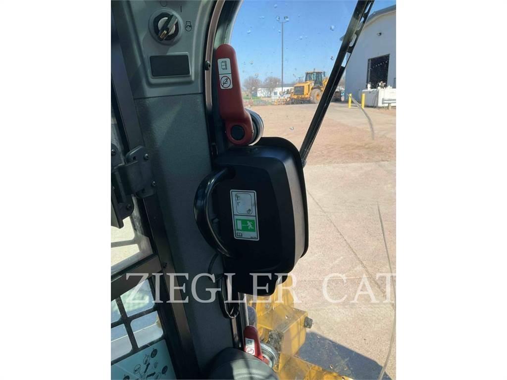 CAT 299D3 Chargeuse sur chenilles