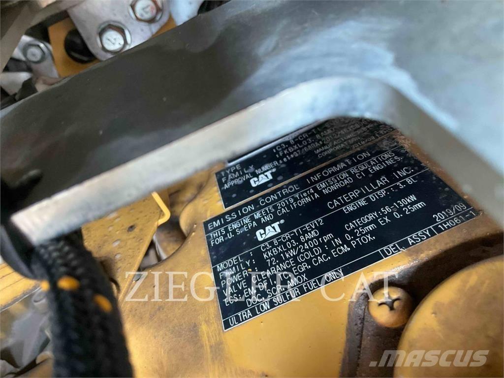 CAT 299D3 Chargeuse sur chenilles