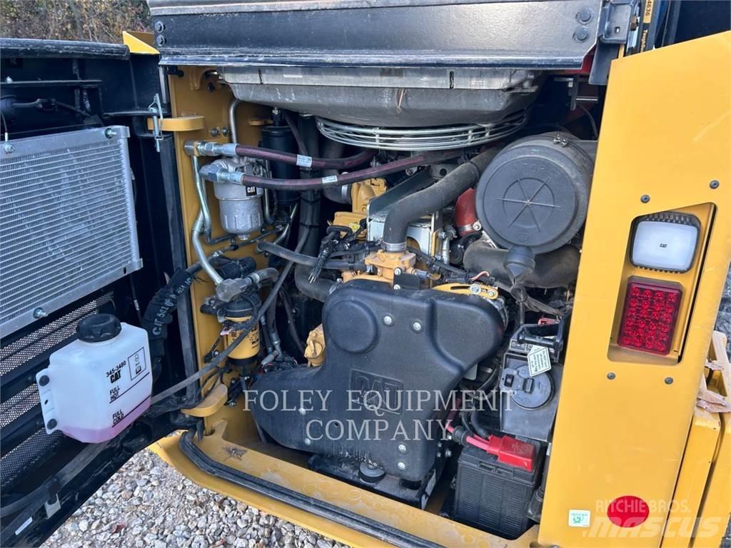 CAT 299D3STD2C Chargeuse compacte