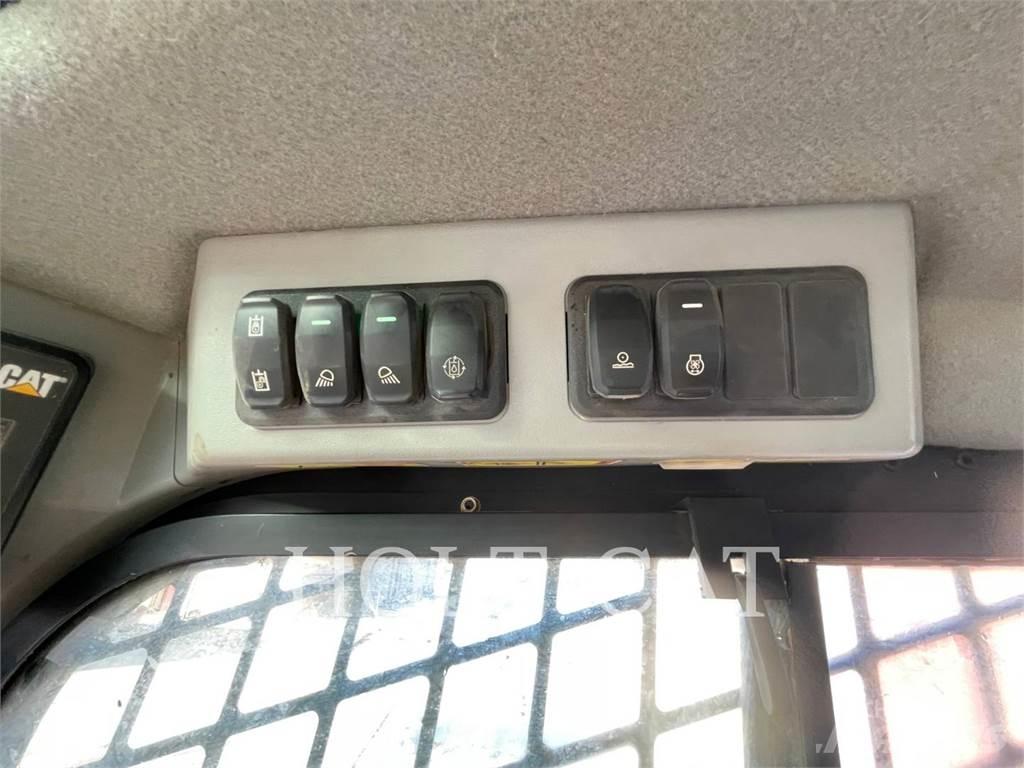 CAT 299D3XE Chargeuse sur chenilles