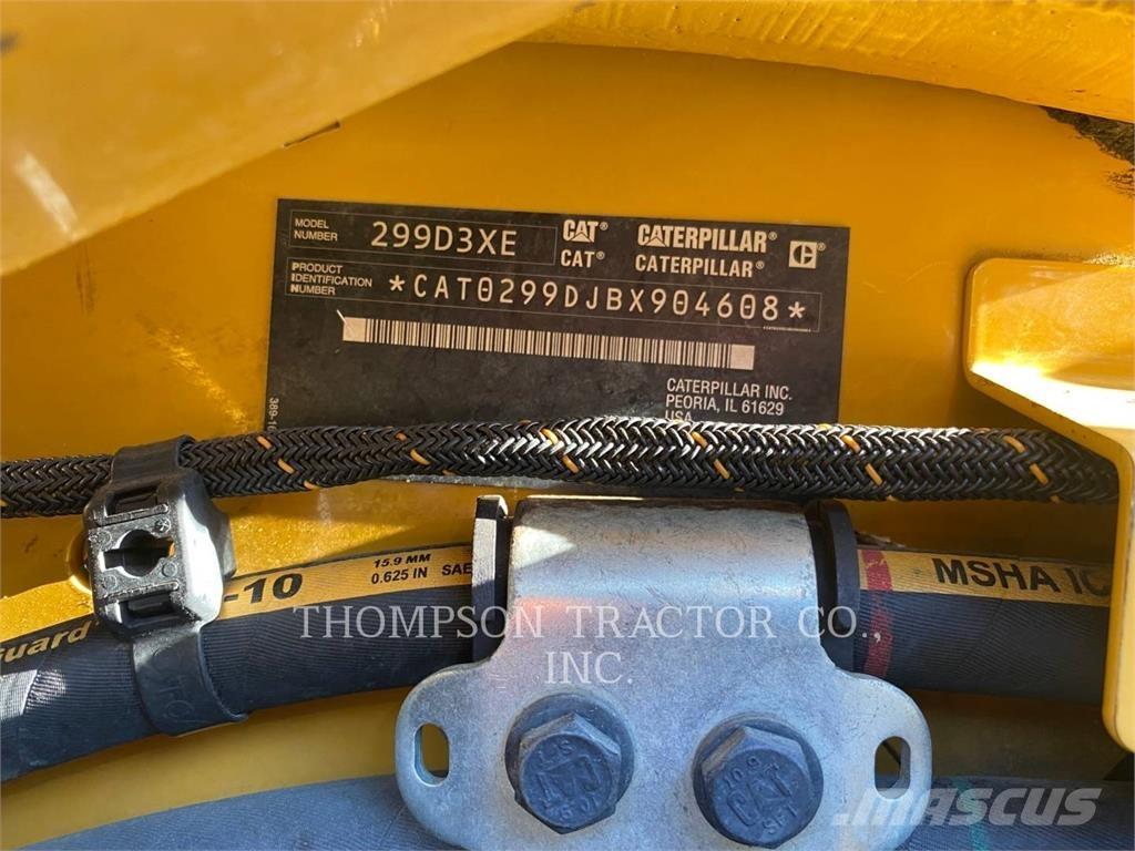 CAT 299D3XE Chargeuse sur chenilles