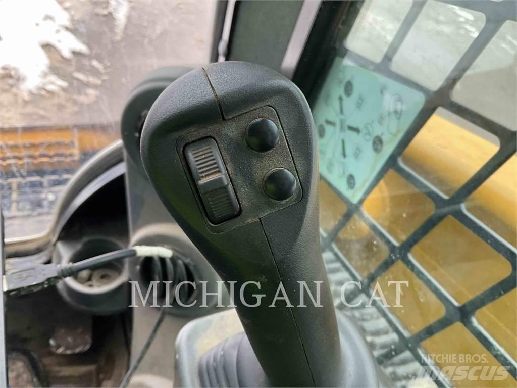 CAT 299D3XE D2AQBR Chargeuse compacte
