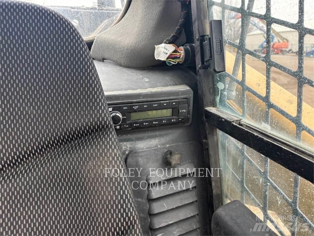 CAT 299D3XPS2C Chargeuse compacte