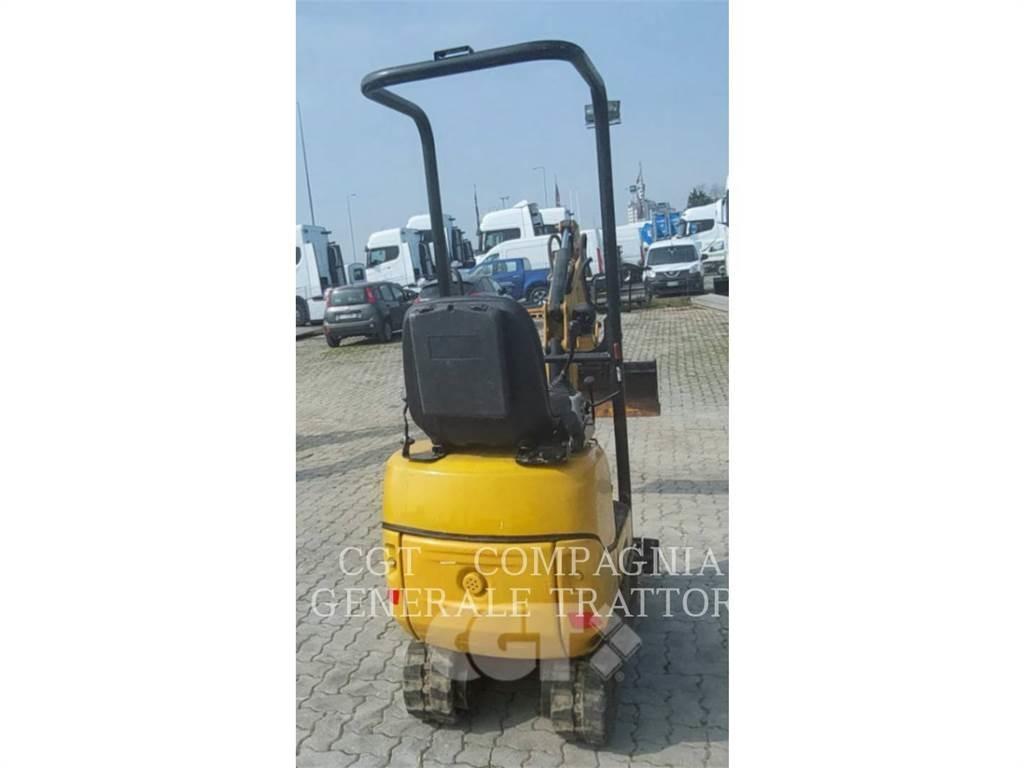 CAT 300.9D Pelle sur chenilles