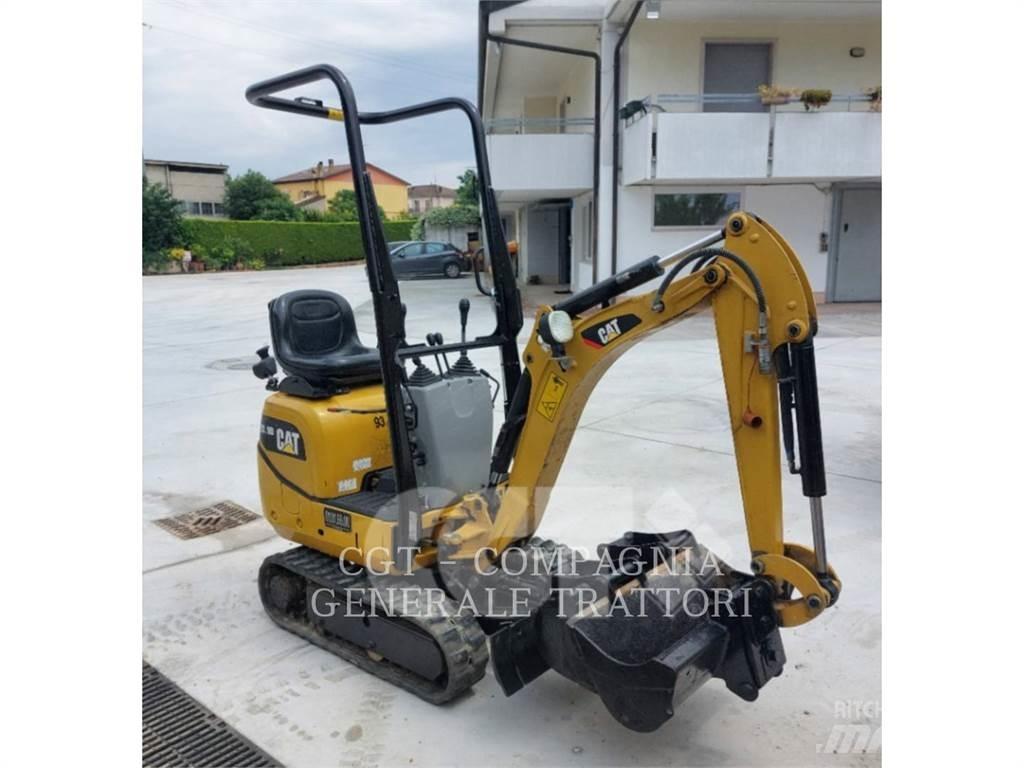 CAT 300.9D Pelle sur chenilles