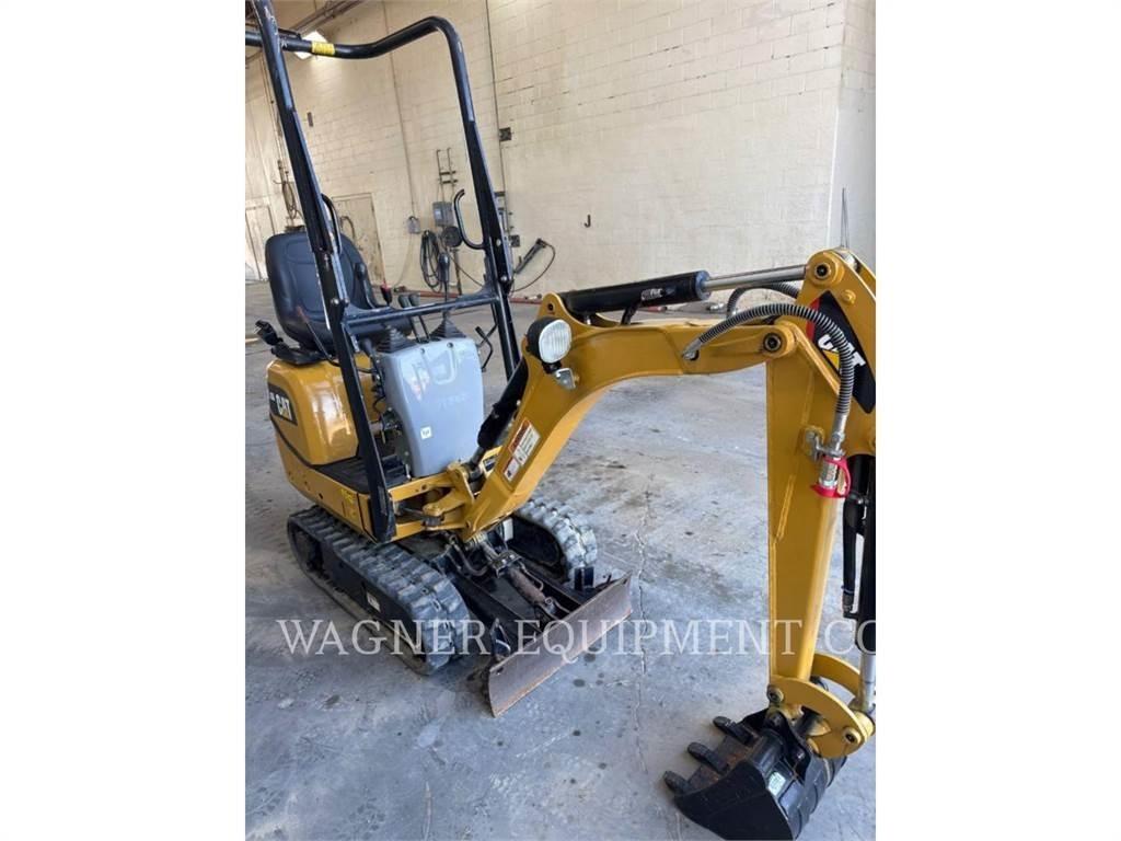 CAT 300.9D Pelle sur chenilles